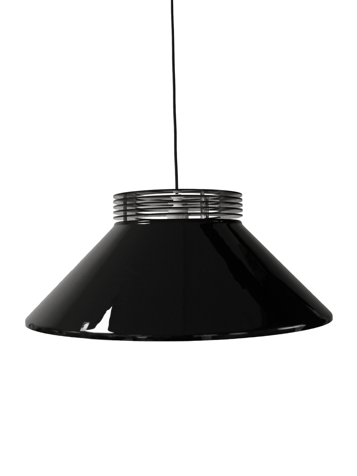 Fosto Reflex musta -riippuvalaisin